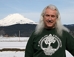 Photo of Kirk and Mt. Adams
